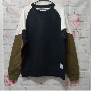 NWT Mitchel & Ness Men’s trading block Crew sweater size large